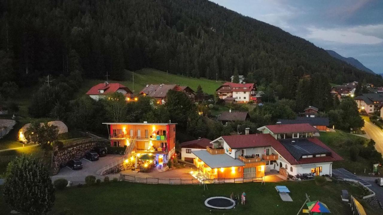 Erdhaeuser Und Apartments Mit Seeblick Und Alleinlage Weissensee Kültér fotó